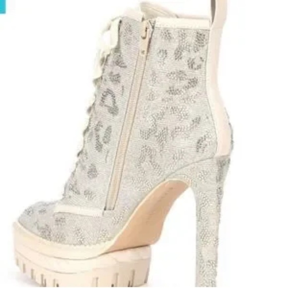 Gianni Bini Halland Glitzy Embellish Leopard Platform high Heels lace up Booties - Picture 2 of 12